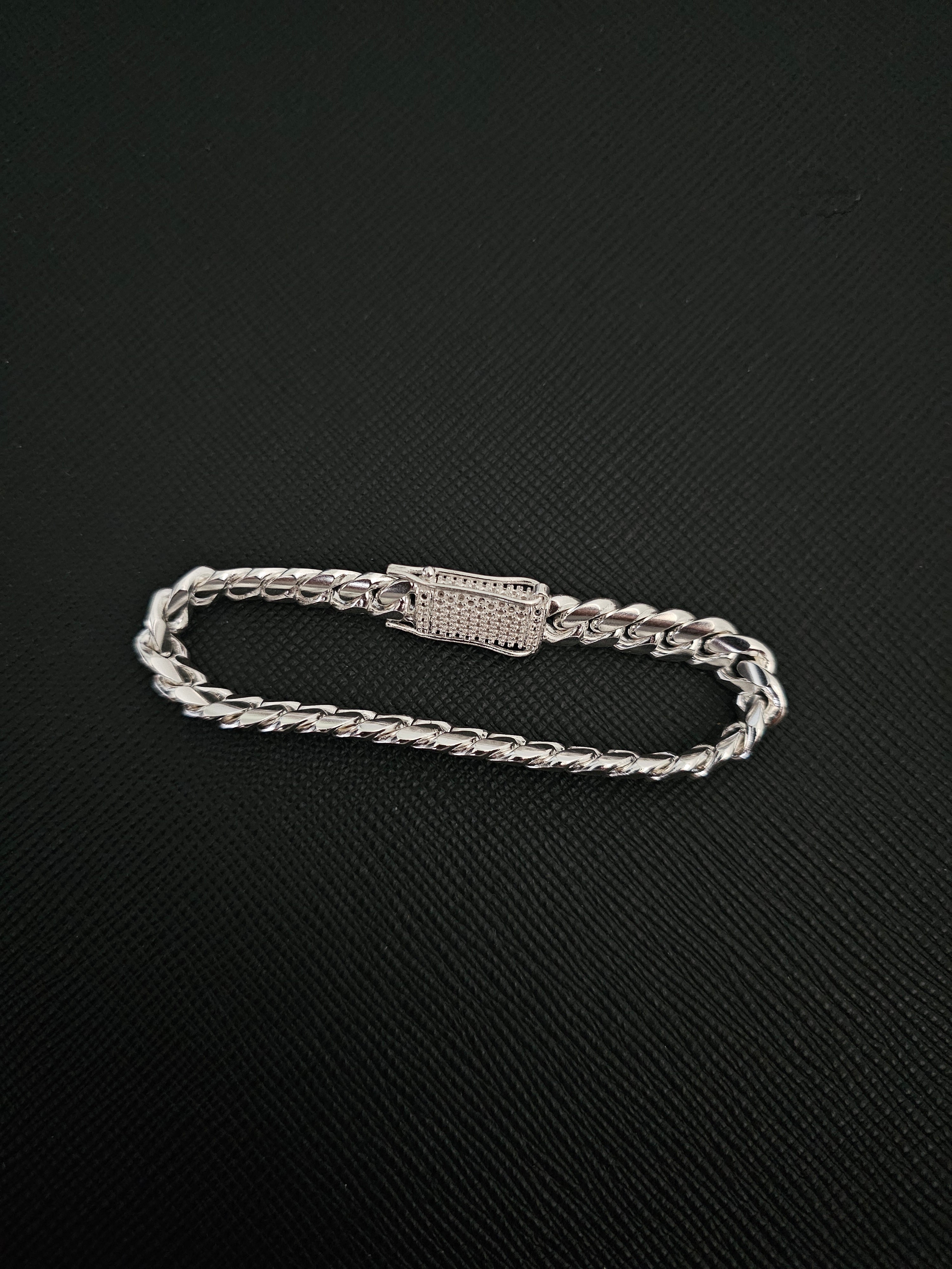 9MM Cuban Link Bracelet In .950 Silver